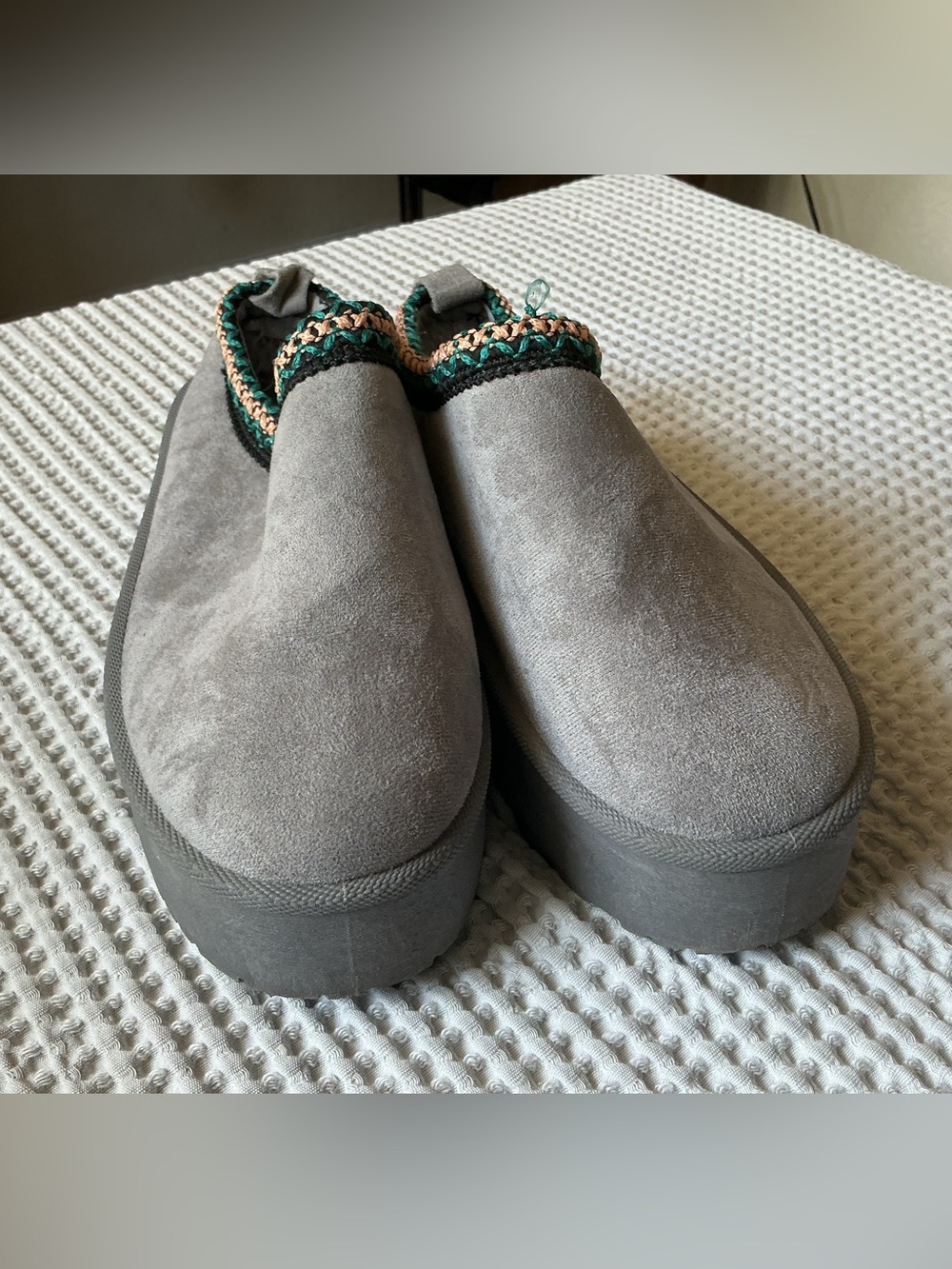 Mudd Stormy Gray Platform Slip-On Mules (Stormy silhouette)